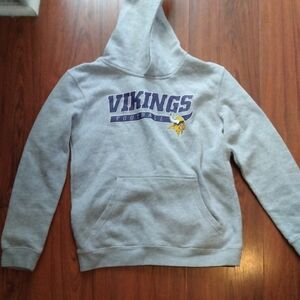 Team Apparel Gray Vikings Hoodie